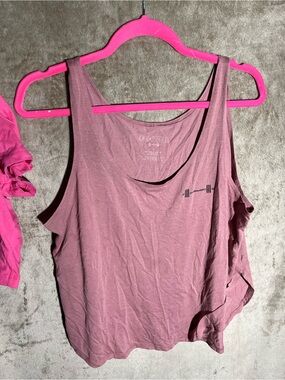 Women's Dusty Mauve Tank Top – Lightweight Workout Muscle Tee